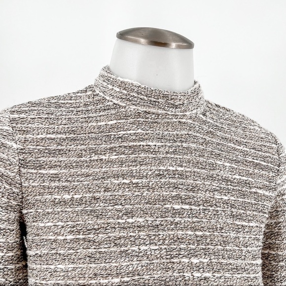 Zara metallic bell sleeve crop top - Picture 3 of 7